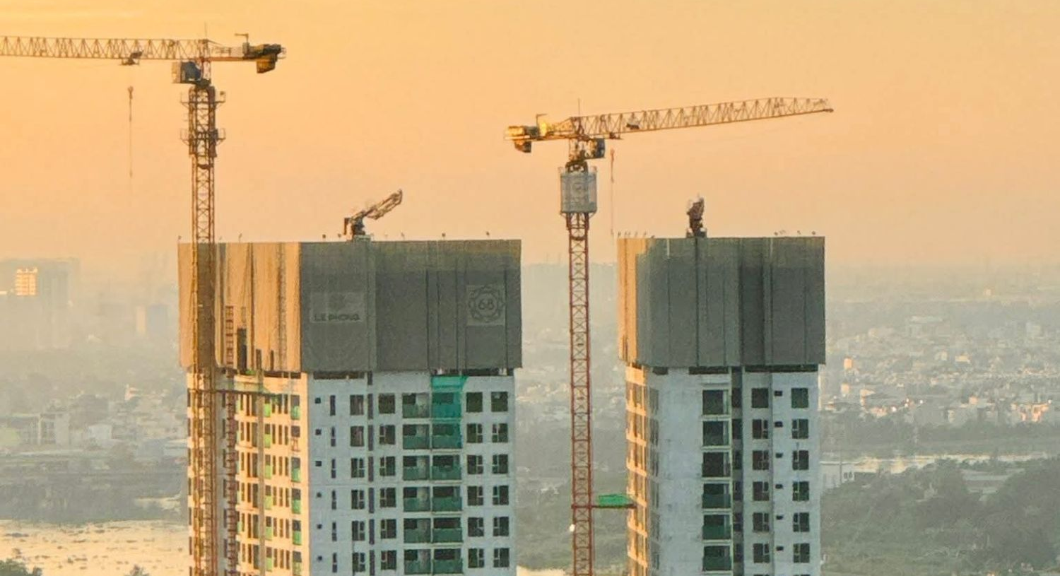 Đón Bình Minh cùng THE EMERALD 68